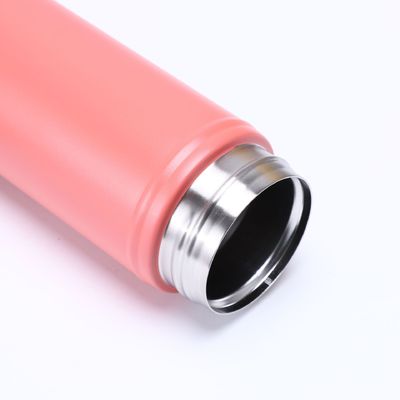 422.2g Bouteilles d'eau sportives sous vide isolées sous vide Logo personnalisé Acceptable