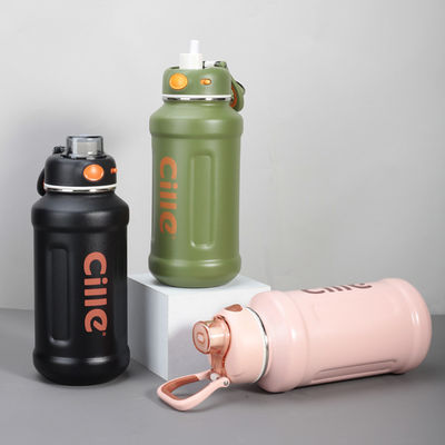 Toutes les personnes intéressées adorent cette bouteille d'eau de sport en acier inoxydable 304 avec paille