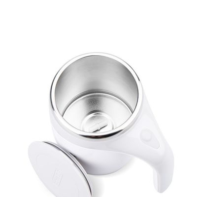 Bonne tasse de café brun à commande tactile électrique avec conception minimaliste