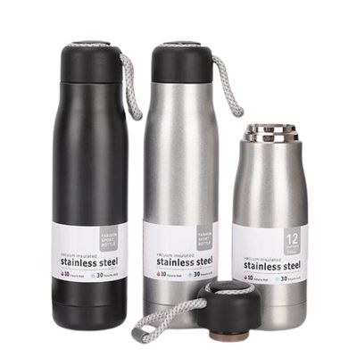 Bouteille d'eau en acier inoxydable isolée à double paroi OEM/ODM acceptable pour le développement durable