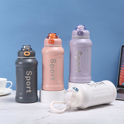 850 ml de tasse thermique en acier inoxydable à vide avec poignée et paille