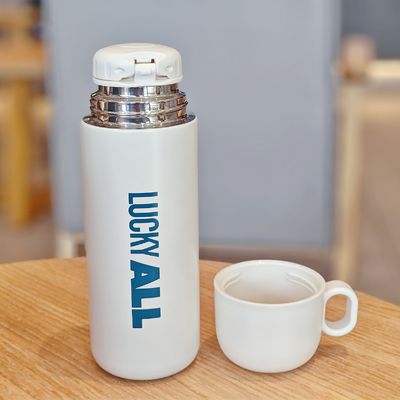 Bouteille d'eau pour enfants en acier inoxydable 500 ml Cute Tumbler Cup avec motif personnalisé et couvercle