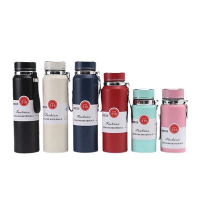Bouteille d'eau isolée sous vide en acier inoxydable avec infuseur de thé et capteur de température