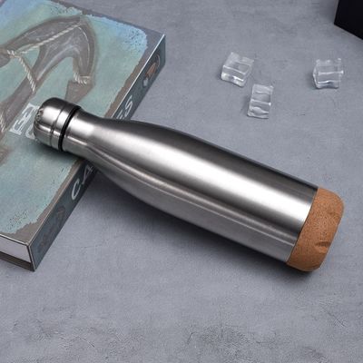 Toutes les personnes concernées peuvent profiter de notre bouteille d'eau isolée sous vide de 17 oz avec logo personnalisé