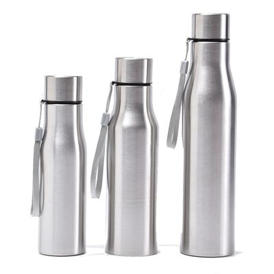Bouteille d'eau en acier inoxydable pour toutes les activités extérieures Garde la boisson chaude froide 12-24h